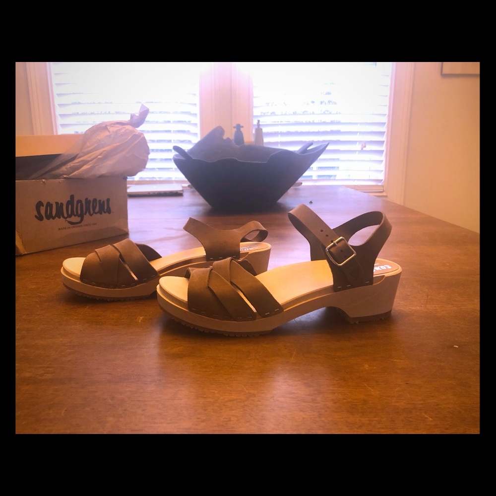 Authentic Sandgrens Clog Sandals